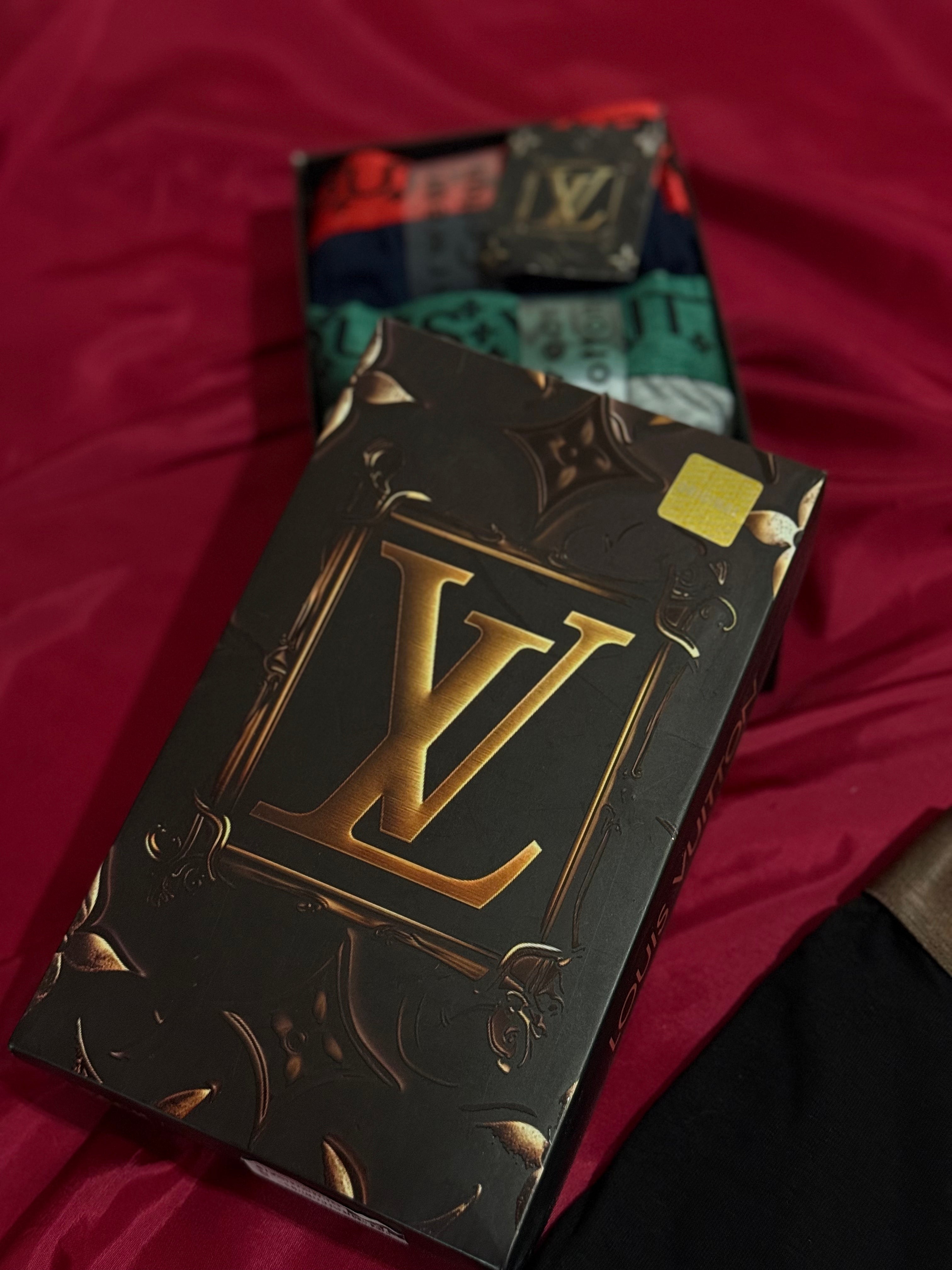 Louis Vuitton No.2 ΣΕΤ 3 ΜΠΟΞΕΡΑΚΙΑ